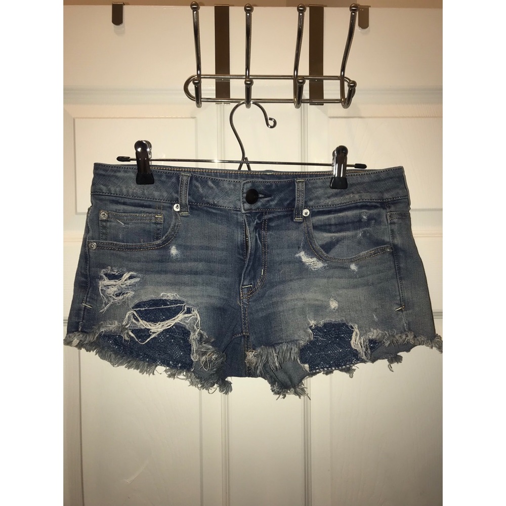 AE shorts with crochet pockets